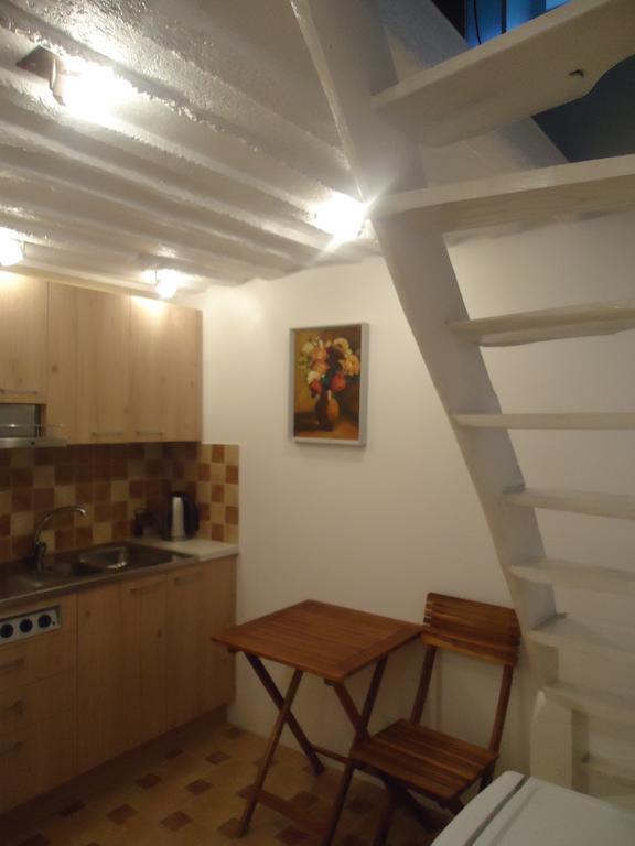 Homestay Roja Vilnius Buitenkant foto