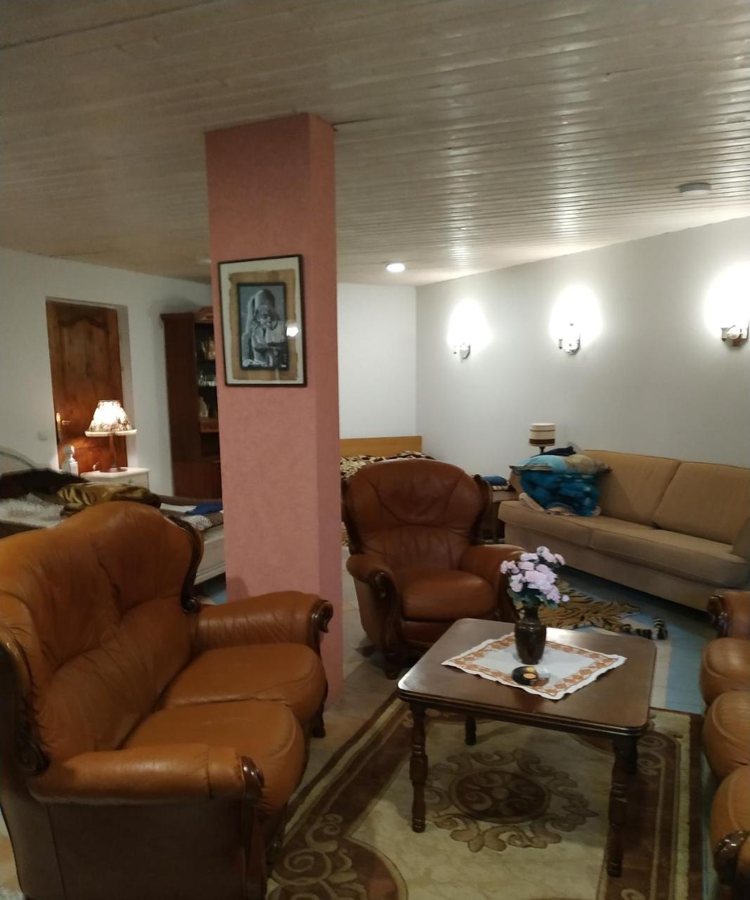 Homestay Roja Vilnius Buitenkant foto
